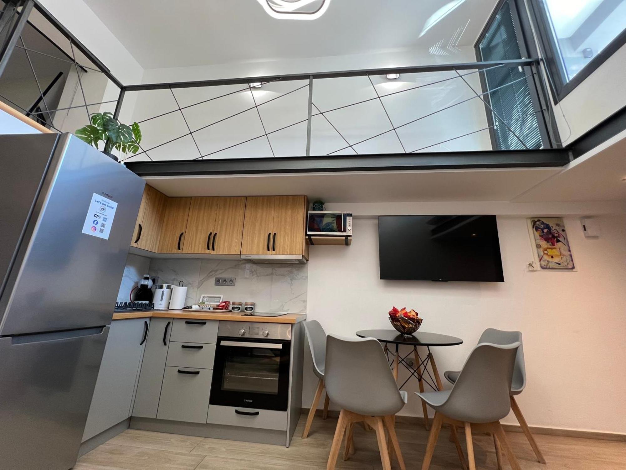 City Center Loft With Private Parking Kavala Buitenkant foto
