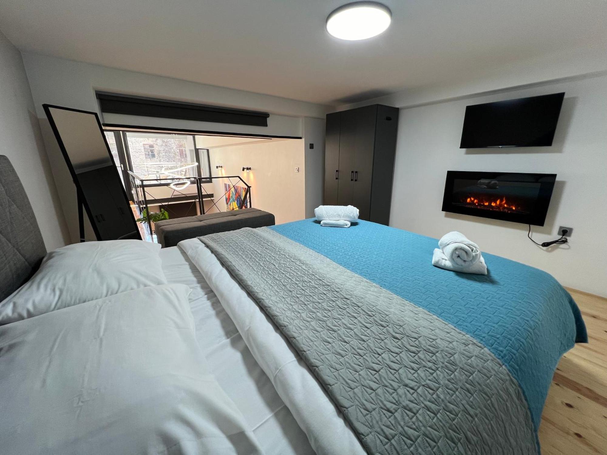 City Center Loft With Private Parking Kavala Buitenkant foto