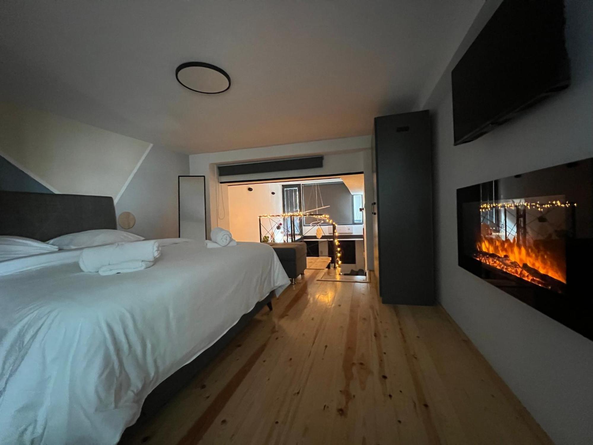 City Center Loft With Private Parking Kavala Buitenkant foto